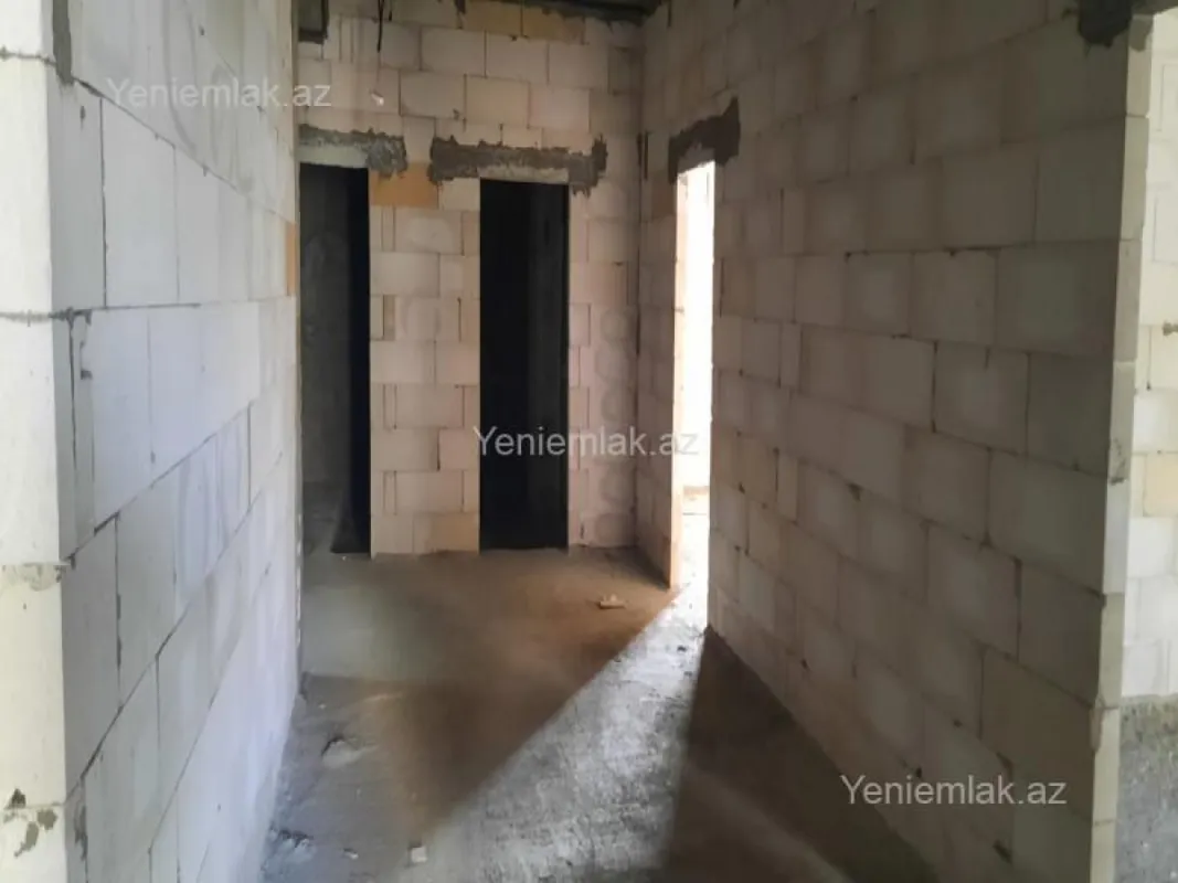 Satılır 4 otaqlı yeni tikili 220 m²