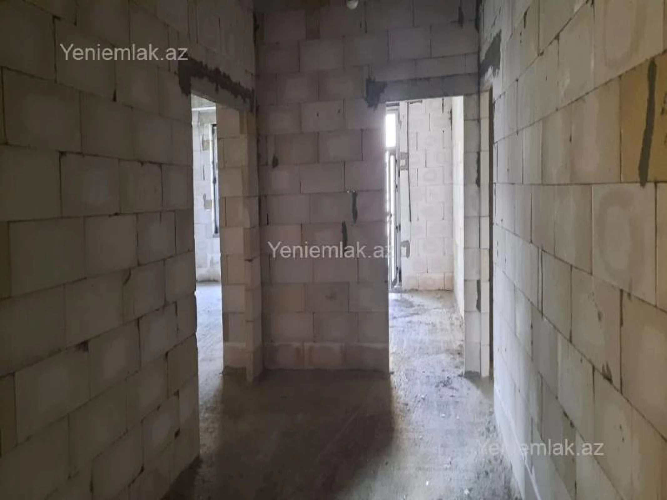 Satılır 4 otaqlı yeni tikili 220 m²