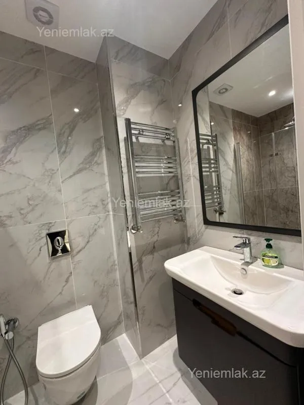 Satılır 2 otaqlı yeni tikili 50 m²