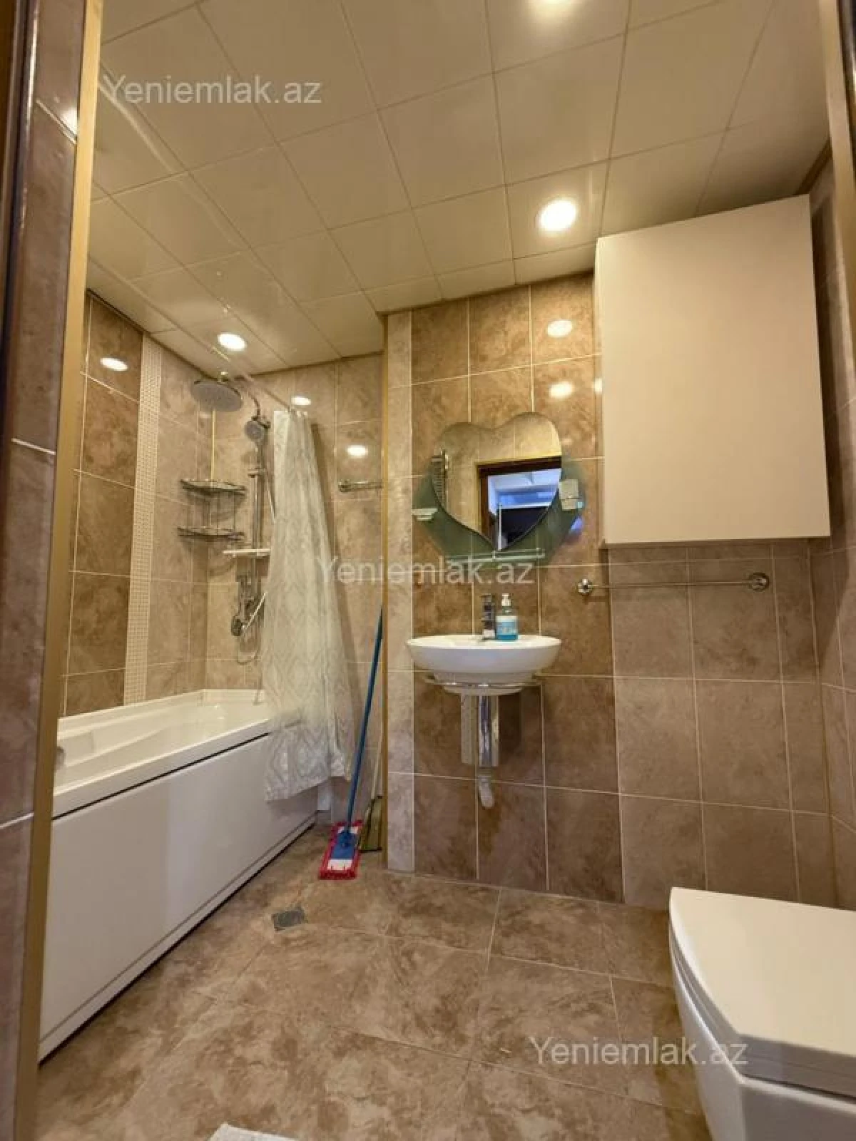 Satılır 2 otaqlı yeni tikili 68 m²