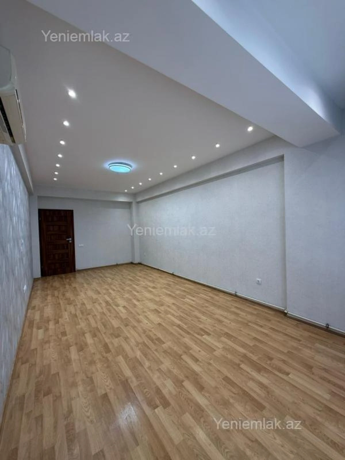 Satılır 2 otaqlı yeni tikili 68 m²