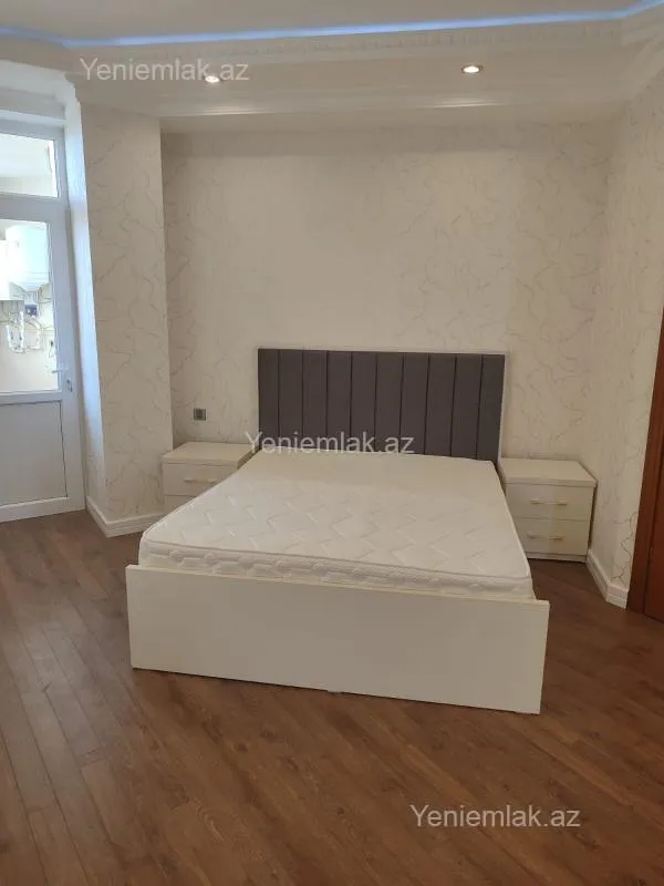 Satılır 3 otaqlı yeni tikili 105 m²