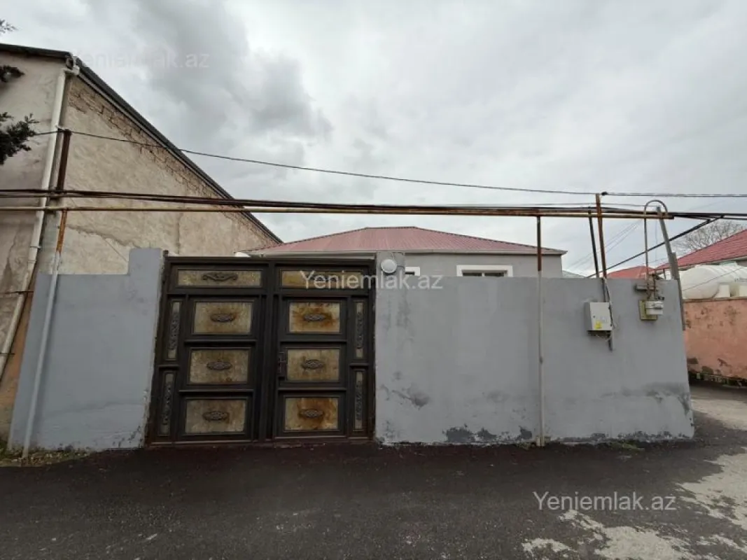 Satılır 3 otaqlı həyət evi 100 m²