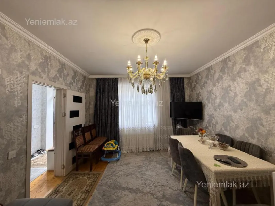Satılır 3 otaqlı həyət evi 100 m²