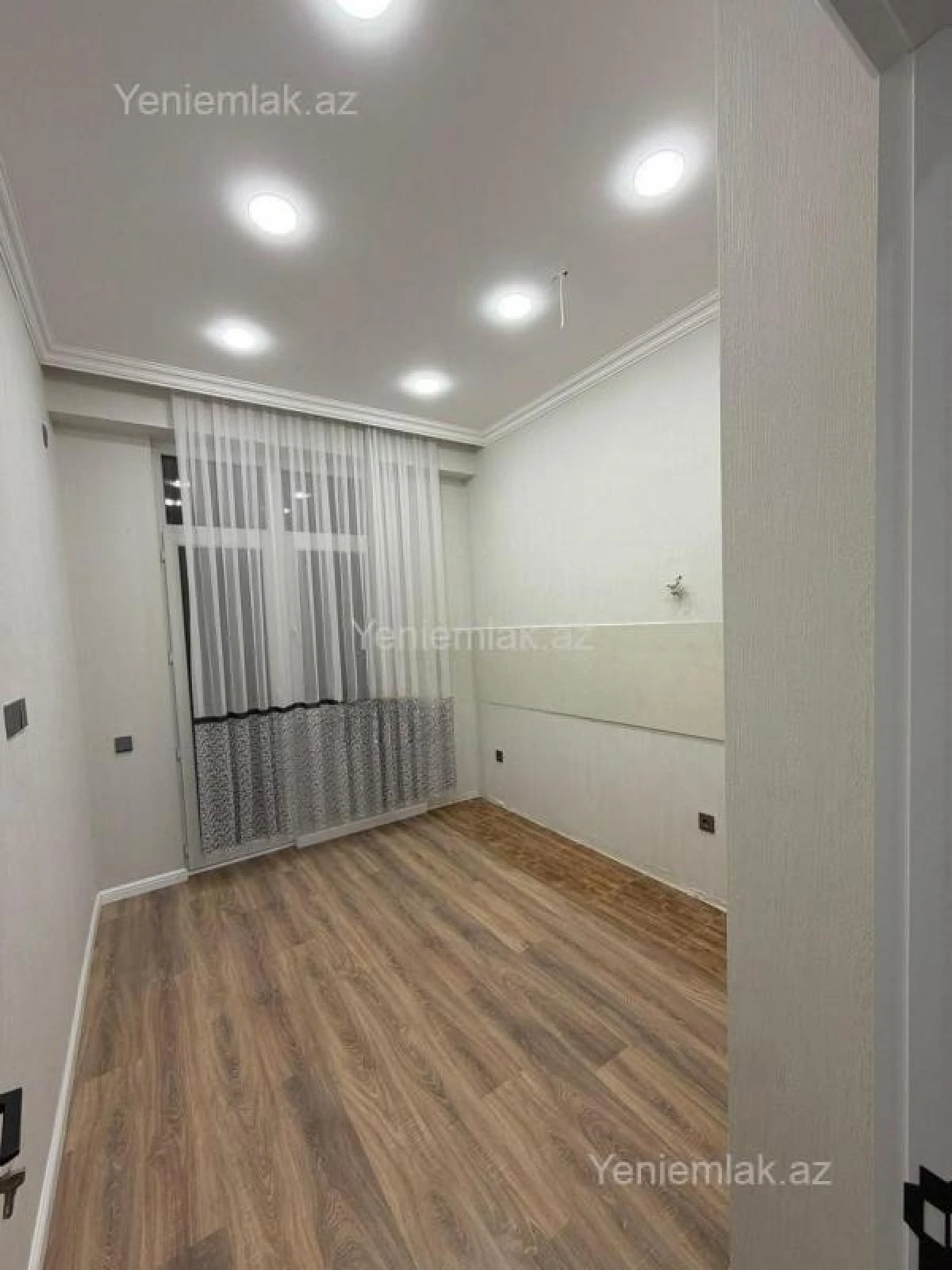 Satılır 2 otaqlı yeni tikili 83 m²