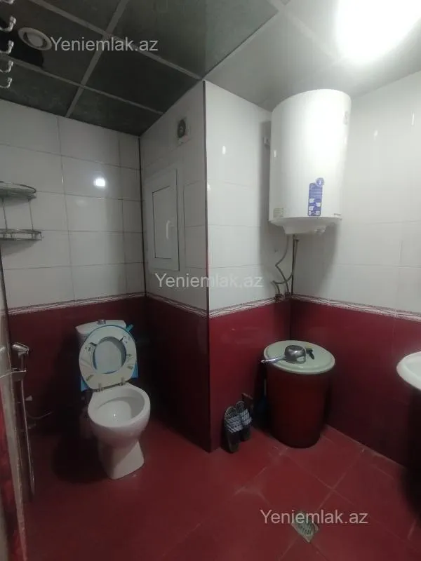 Satılır 3 otaqlı köhnə tikili 45 m²