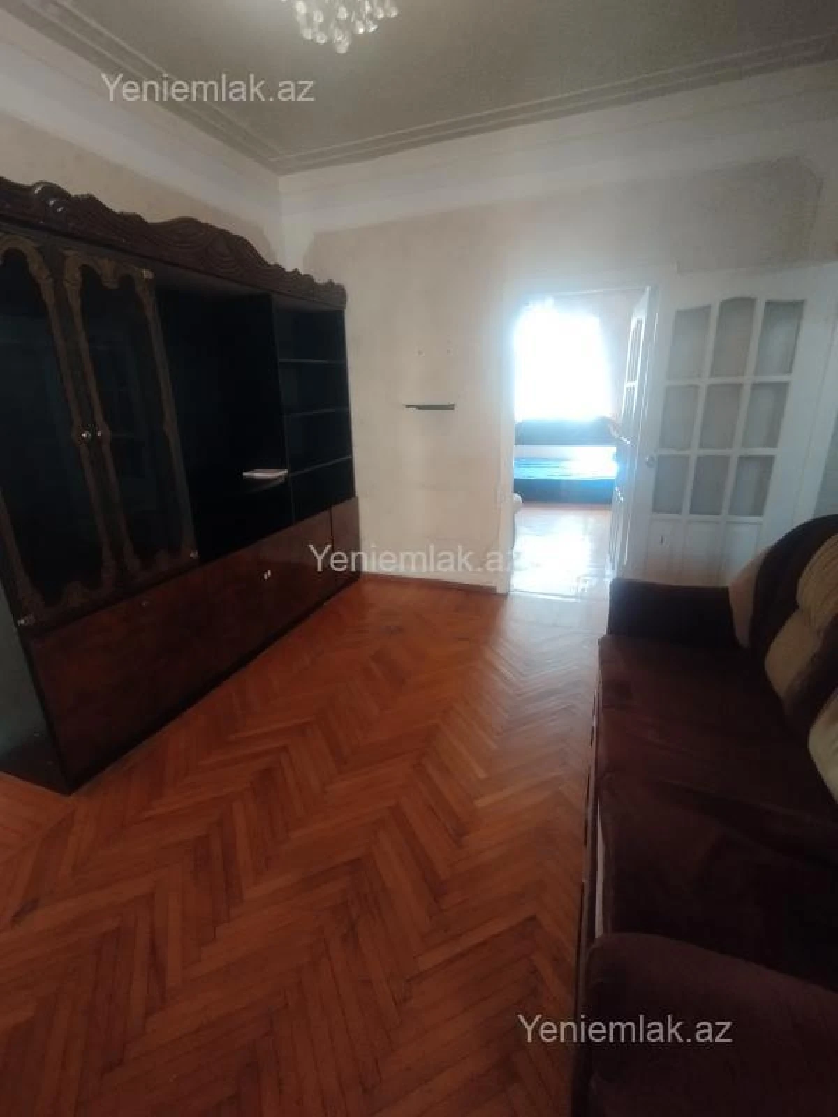 Satılır 3 otaqlı köhnə tikili 45 m²