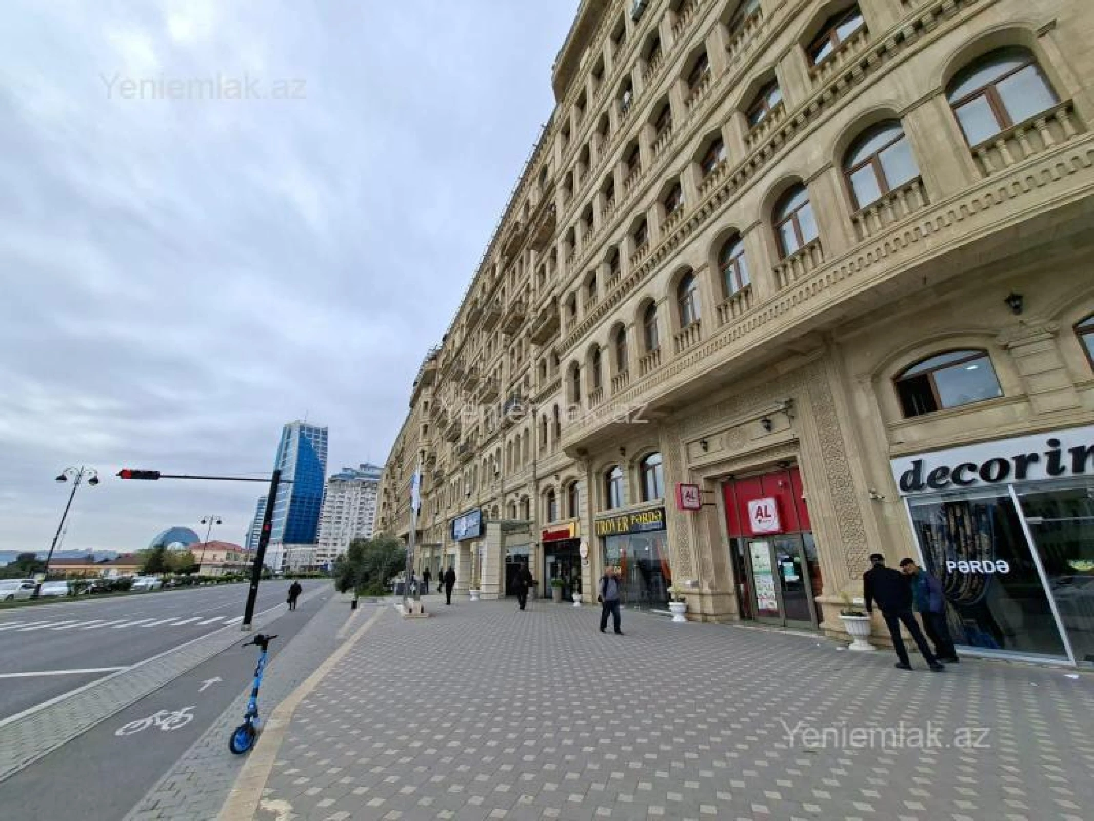 Satılır 1 otaqlı obyekt 81 m²