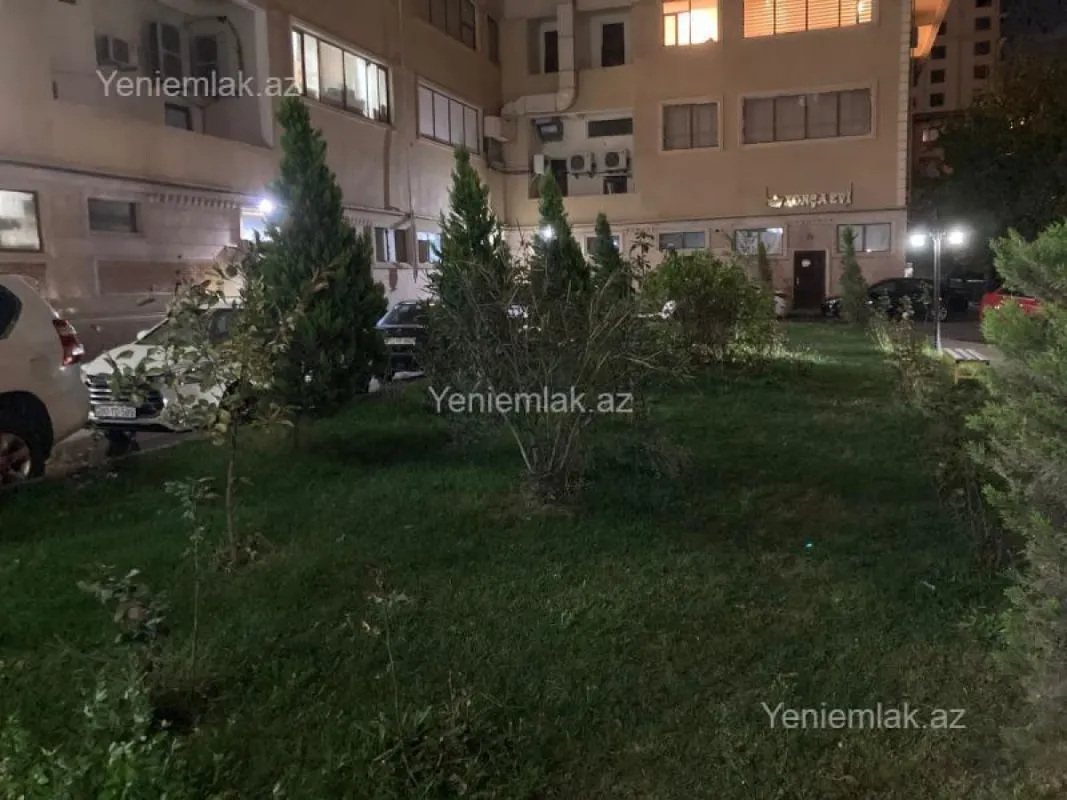 Satılır 3 otaqlı yeni tikili 142 m²