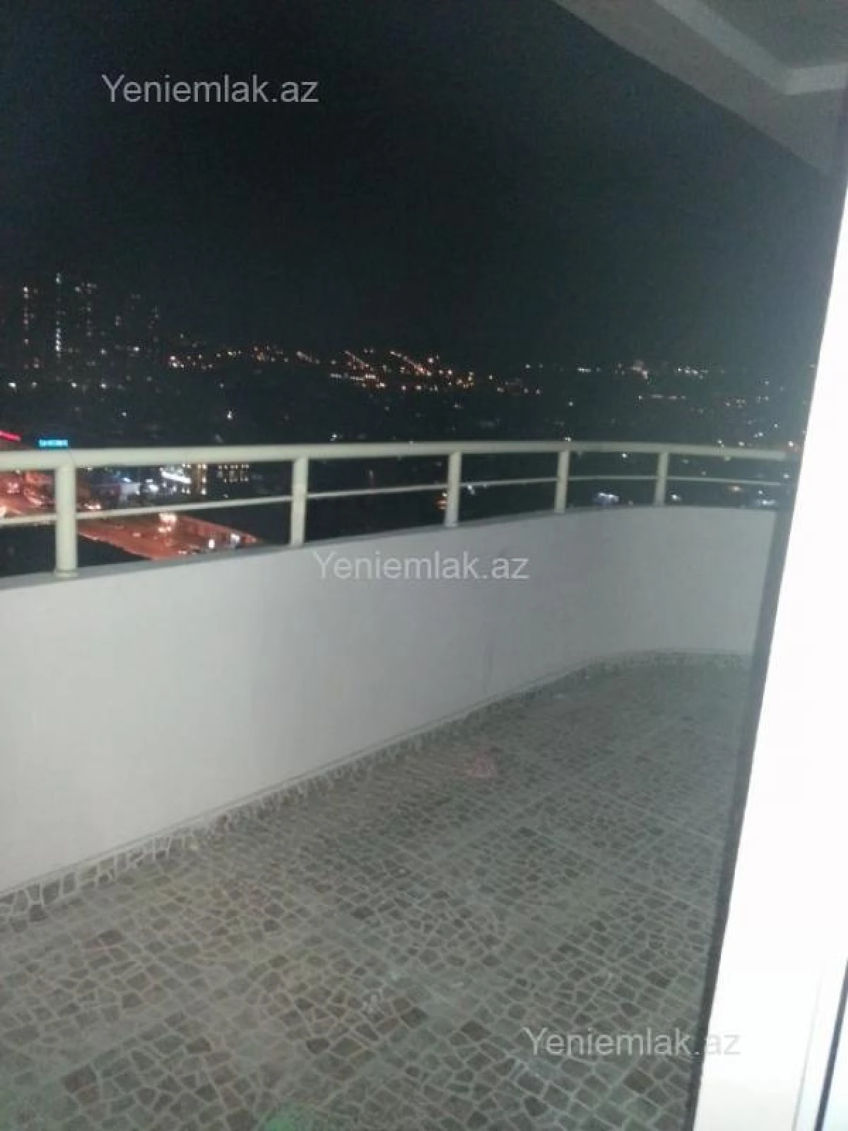 Satılır 3 otaqlı yeni tikili 142 m²
