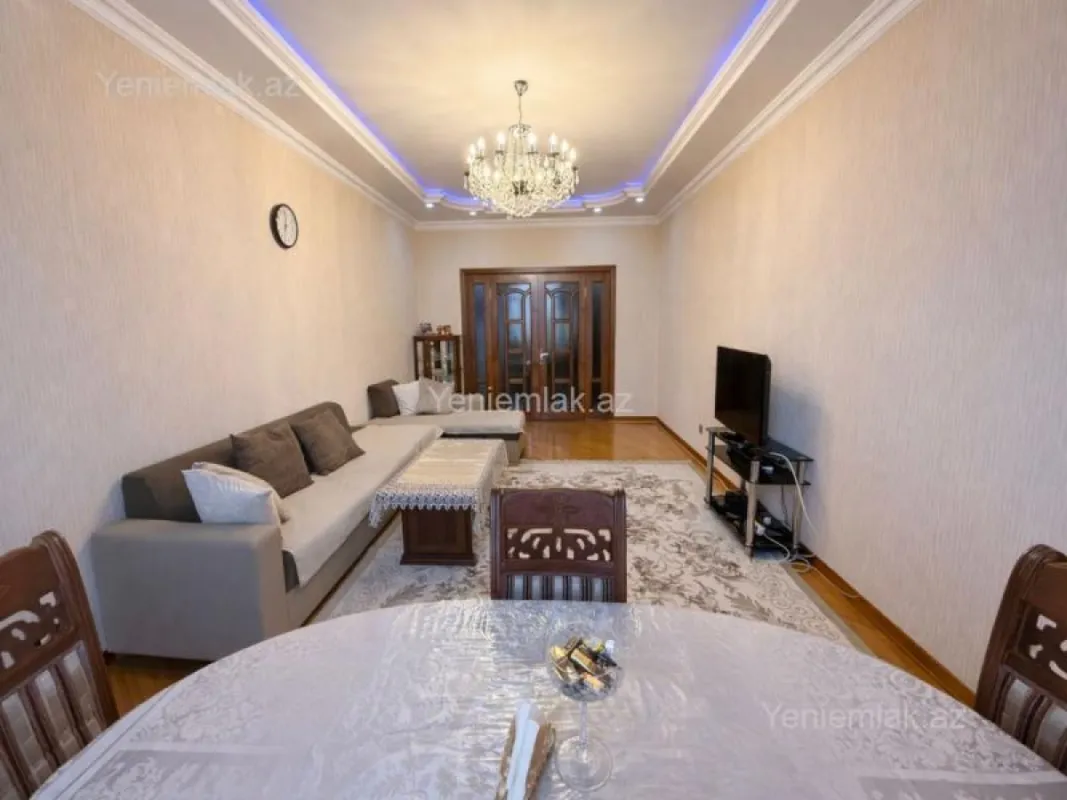 Satılır 3 otaqlı yeni tikili 150 m²