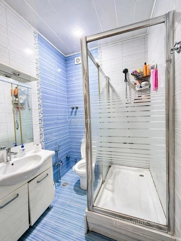 Satılır 3 otaqlı yeni tikili 150 m²