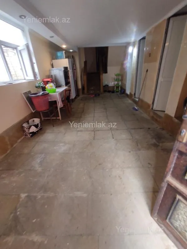 Satılır 4 otaqlı həyət evi 165 m²