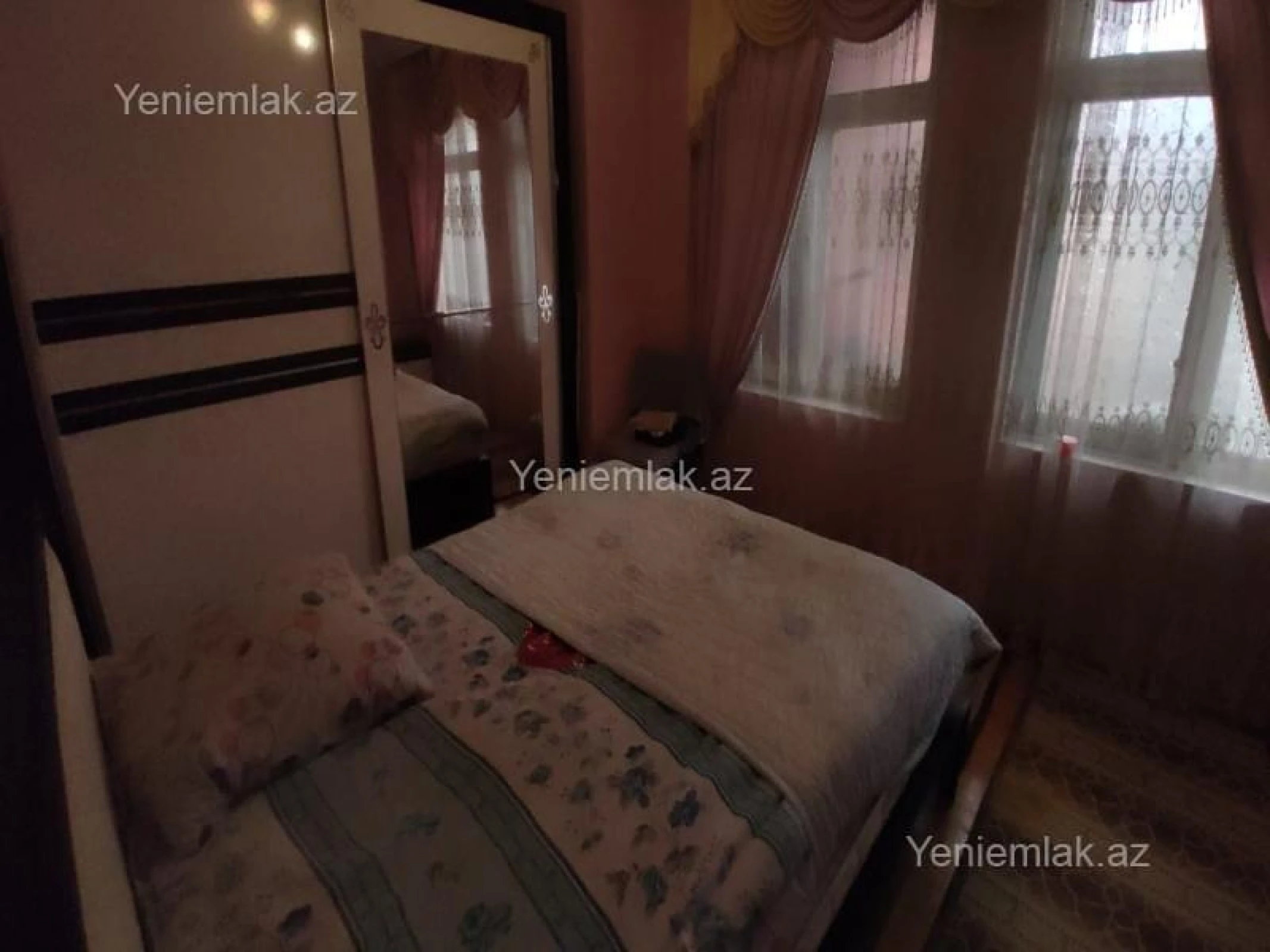 Satılır 4 otaqlı həyət evi 165 m²