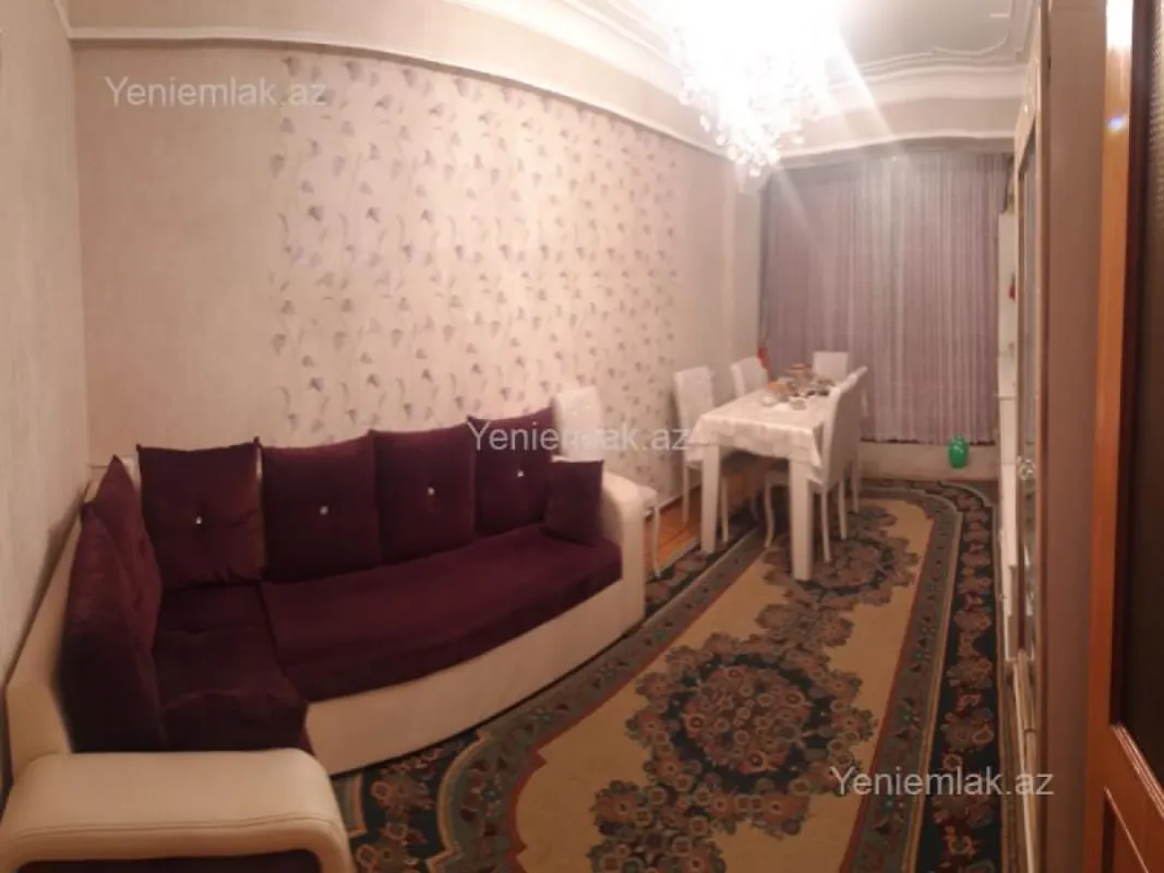 Satılır 3 otaqlı köhnə tikili 80 m²