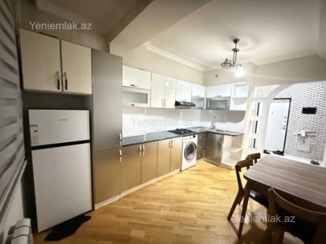 Satılır 2 otaqlı yeni tikili 65 m²