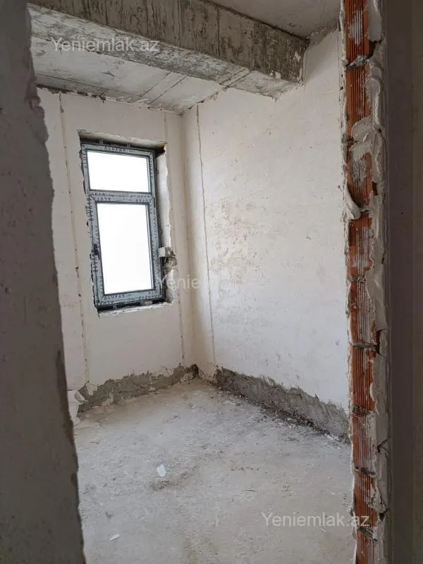 Satılır 3 otaqlı yeni tikili 125 m²