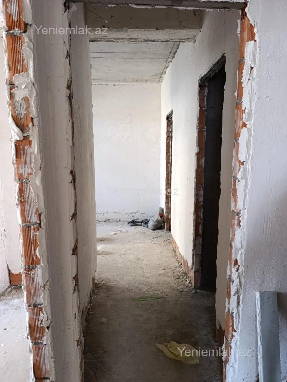 Satılır 3 otaqlı yeni tikili 125 m²