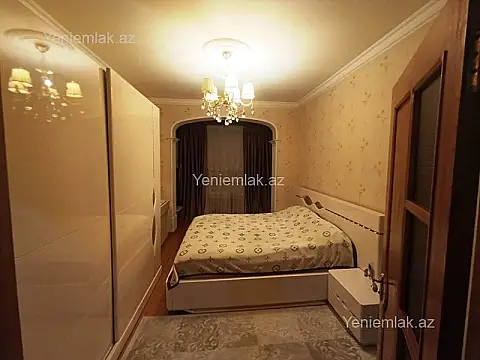 Satılır 3 otaqlı köhnə tikili 70 m²