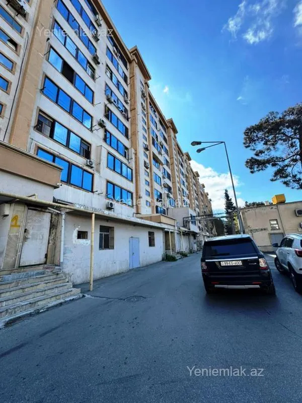 Satılır 3 otaqlı köhnə tikili 70 m²