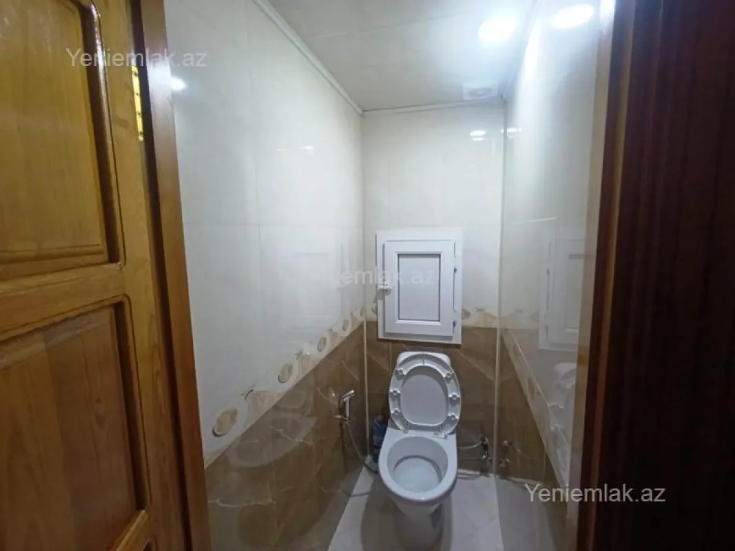 Satılır 3 otaqlı köhnə tikili 70 m²