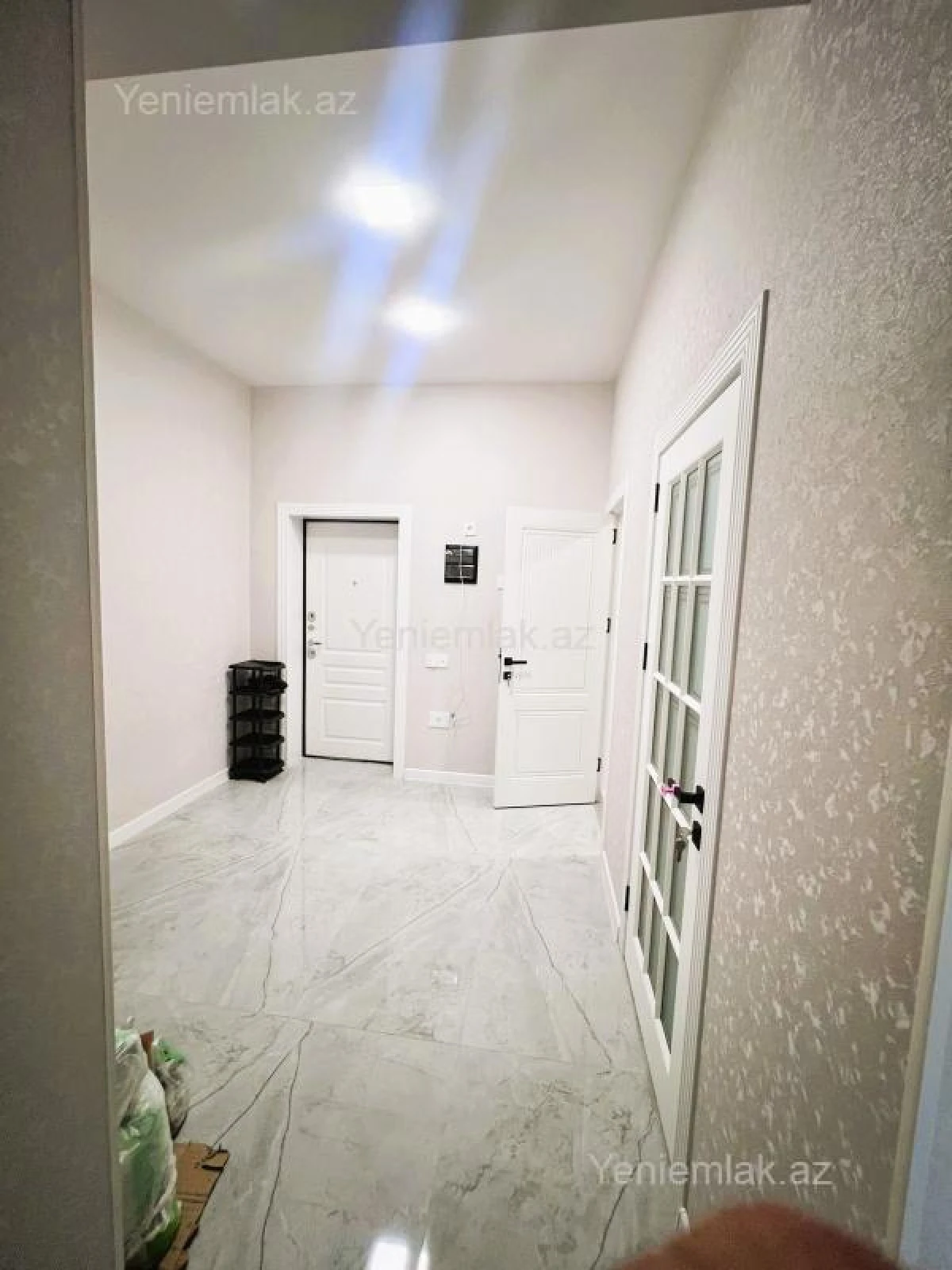 Satılır 2 otaqlı yeni tikili 75 m²