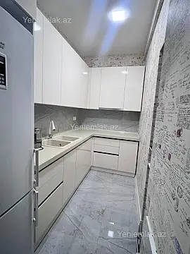 Satılır 2 otaqlı yeni tikili 75 m²
