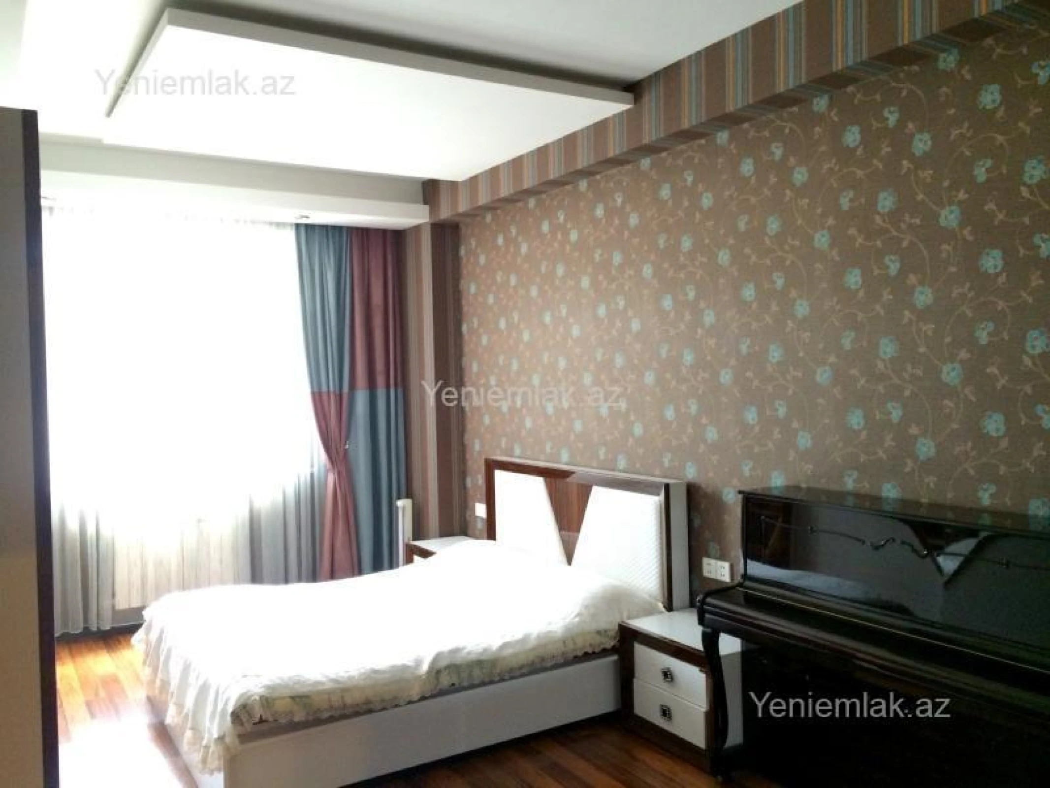 Satılır 3 otaqlı yeni tikili 120 m²