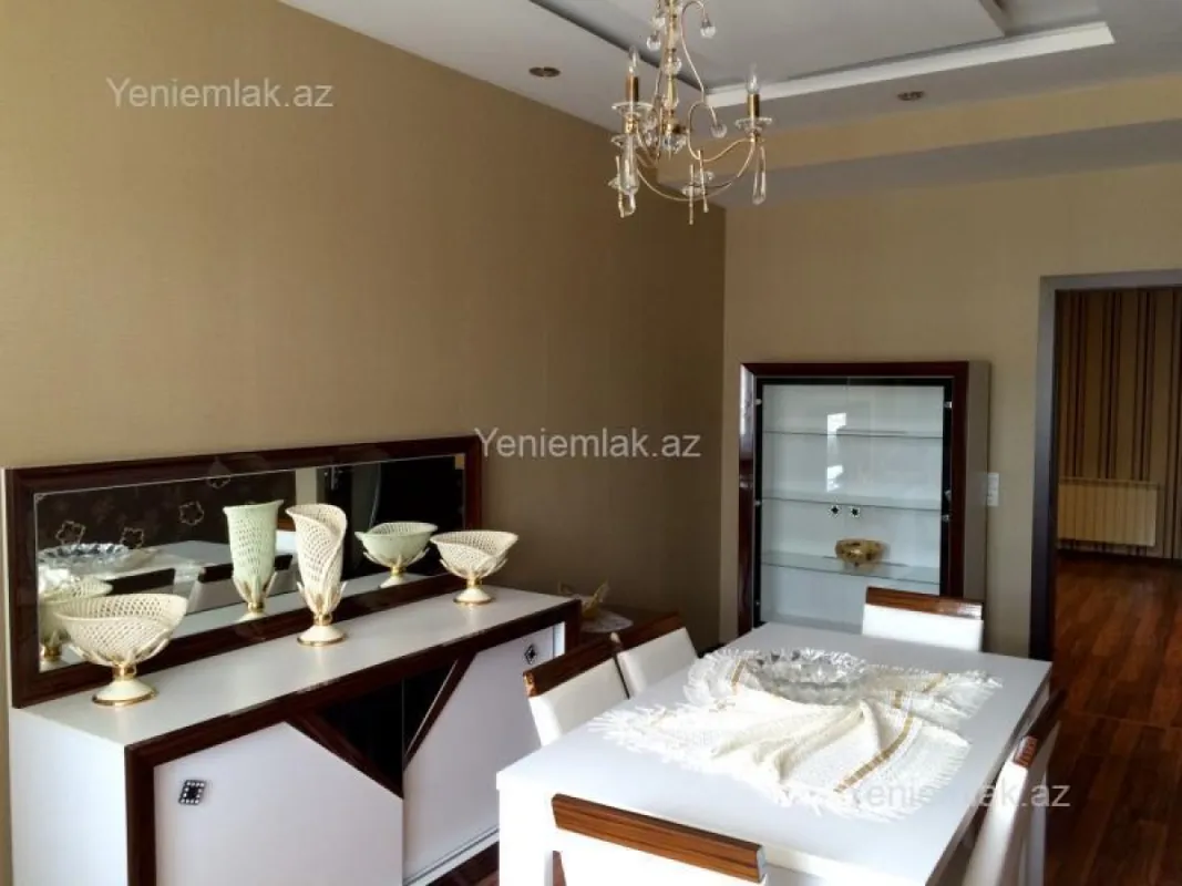 Satılır 3 otaqlı yeni tikili 120 m²