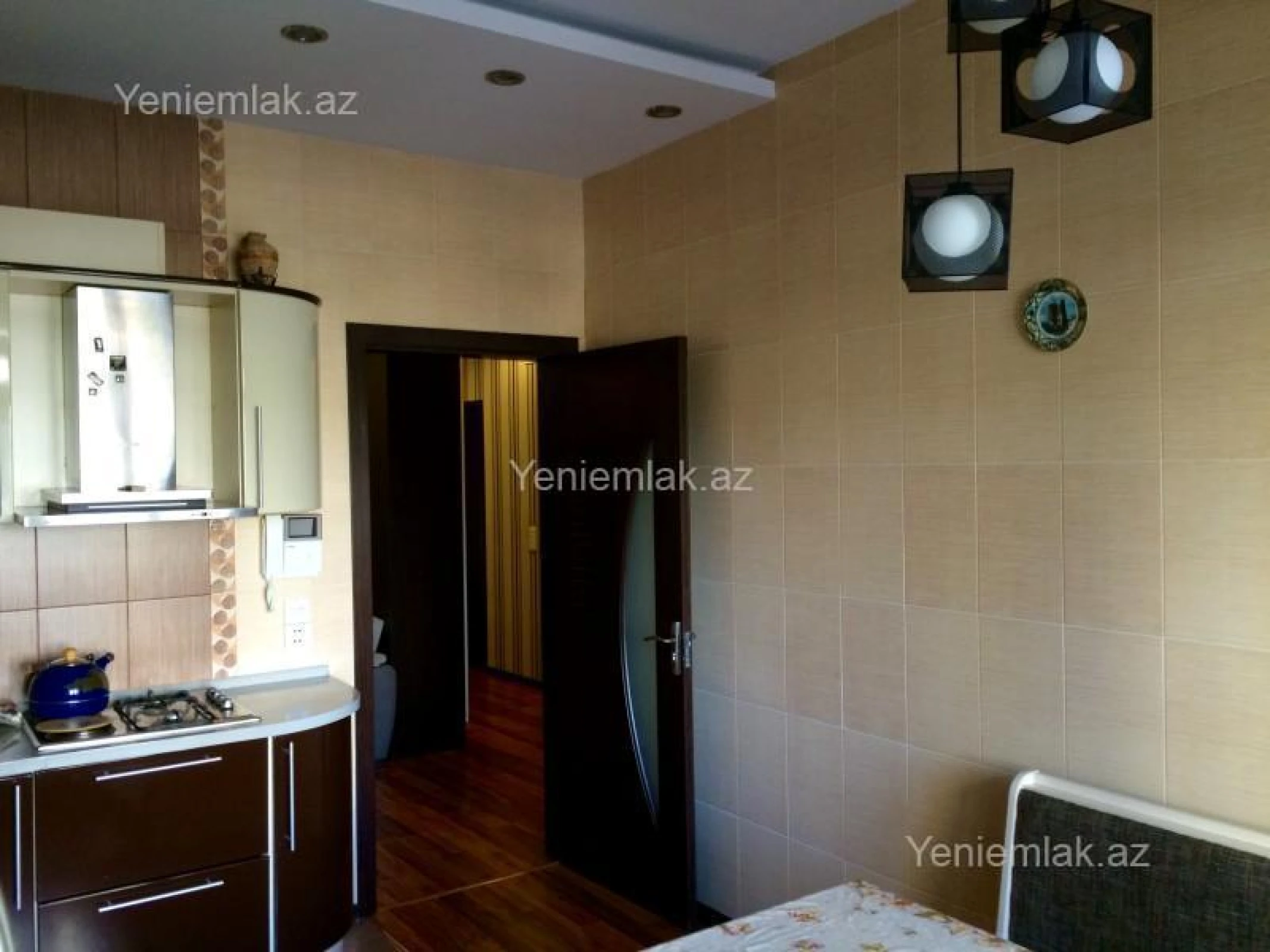 Satılır 3 otaqlı yeni tikili 120 m²