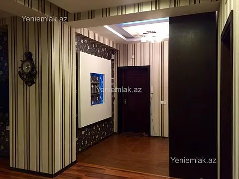 Satılır 3 otaqlı yeni tikili 120 m²