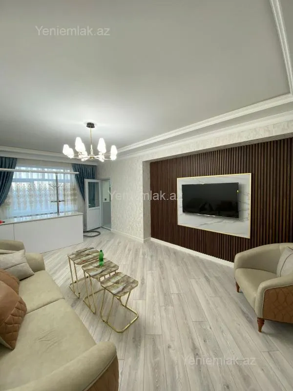 Satılır 3 otaqlı yeni tikili 83 m²