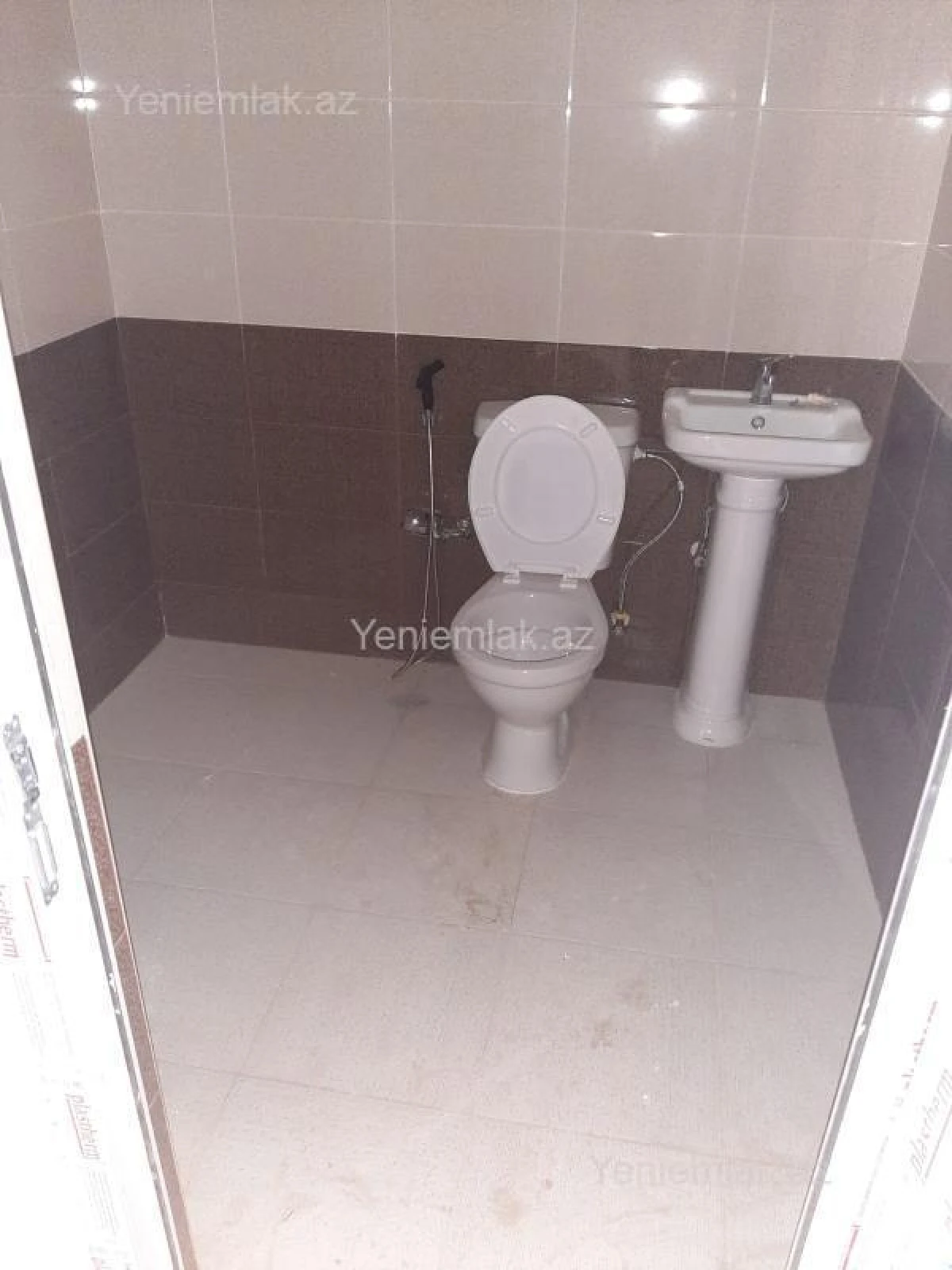 Satılır 1 otaqlı yeni tikili 60 m²
