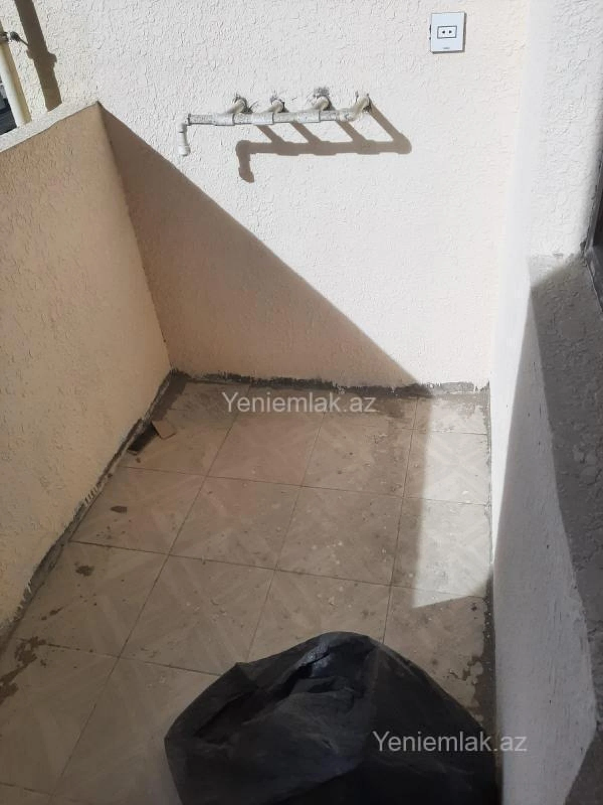 Satılır 1 otaqlı yeni tikili 60 m²