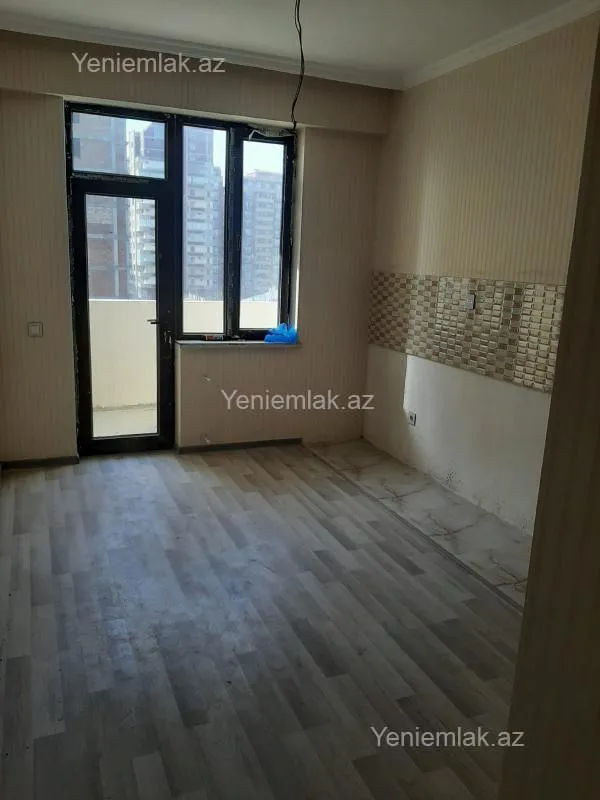 Satılır 1 otaqlı yeni tikili 60 m²
