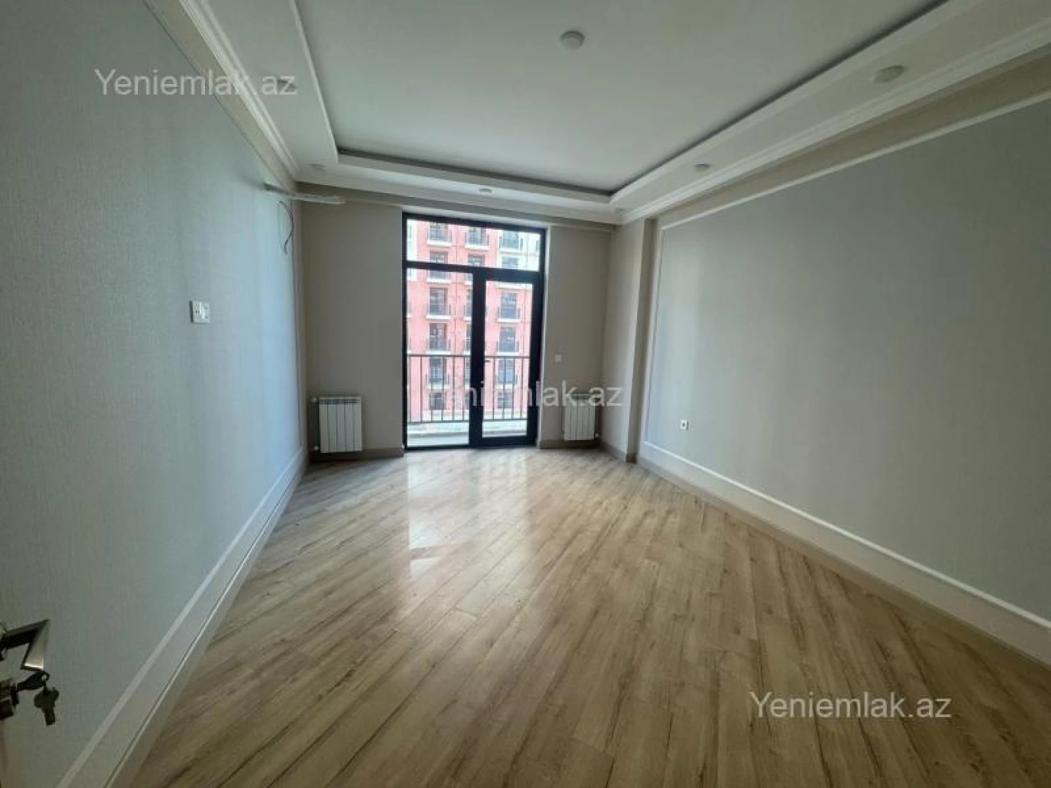 Satılır 7 otaqlı yeni tikili 57 m²