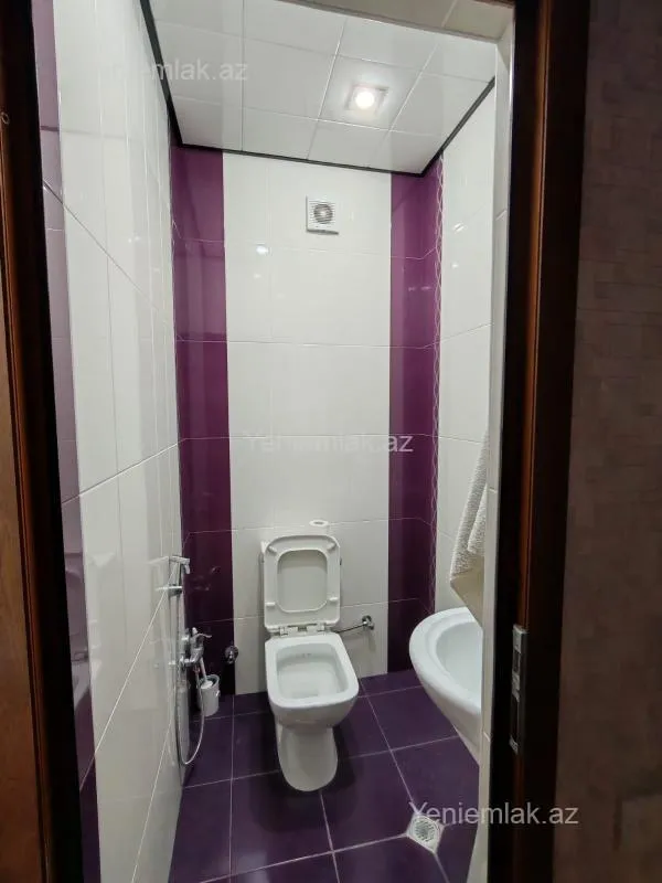Satılır 2 otaqlı yeni tikili 65 m²