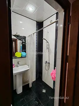 Satılır 2 otaqlı yeni tikili 65 m²