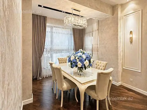 Satılır 3 otaqlı yeni tikili 130 m²