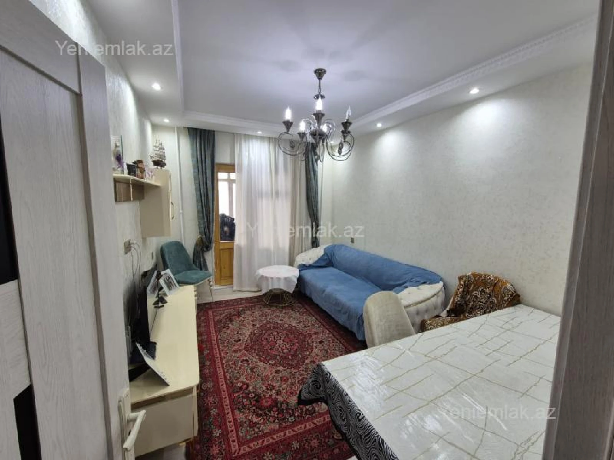 Satılır 2 otaqlı köhnə tikili 65 m²
