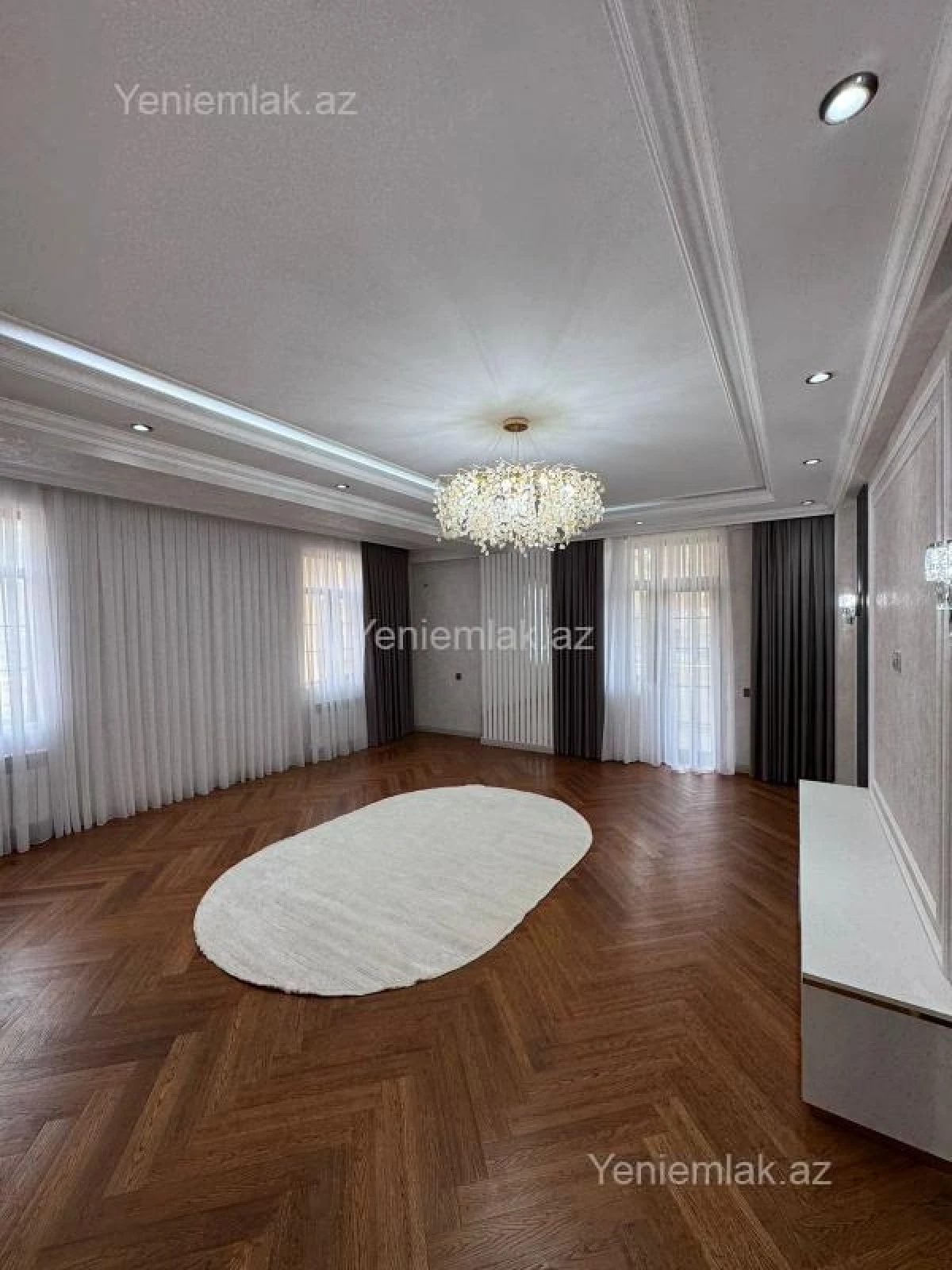 Satılır 3 otaqlı yeni tikili 140 m²