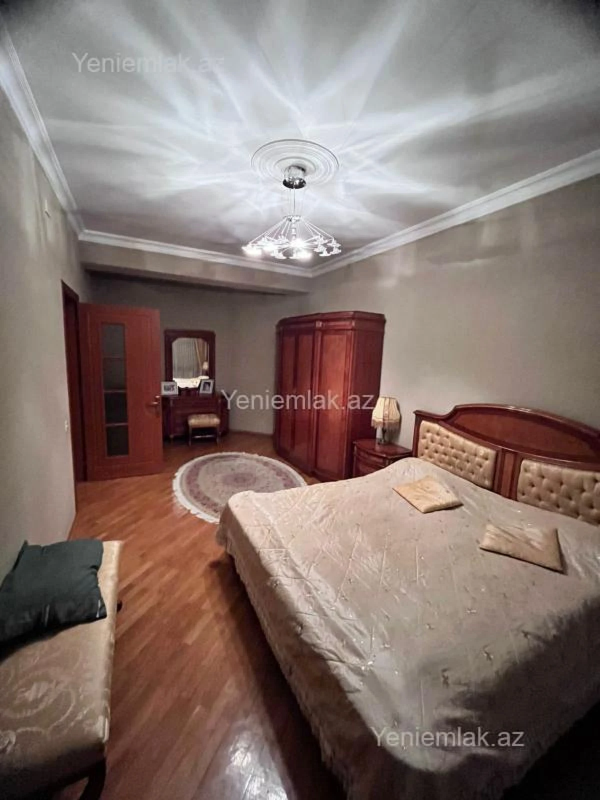 Satılır 4 otaqlı yeni tikili 195 m²