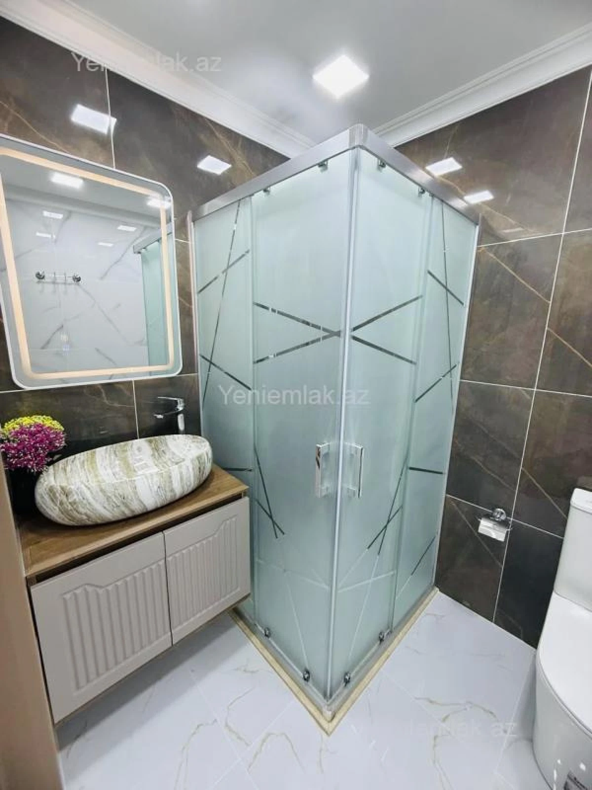 Satılır 3 otaqlı yeni tikili 127 m²