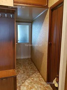 Satılır 3 otaqlı köhnə tikili 70 m²