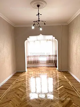 Satılır 4 otaqlı köhnə tikili 100 m² — Bakı, Xətai 4 otaq 100.00 m²