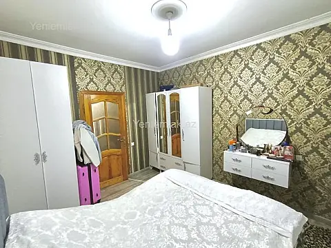 Satılır 2 otaqlı köhnə tikili 60 m²