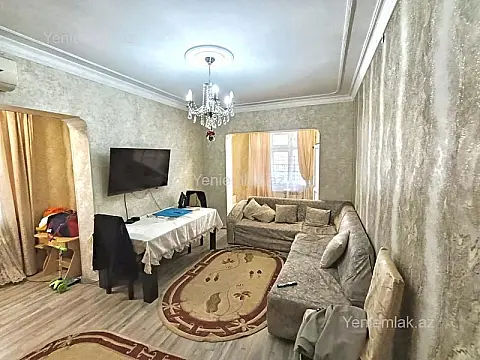 Satılır 2 otaqlı köhnə tikili 60 m²