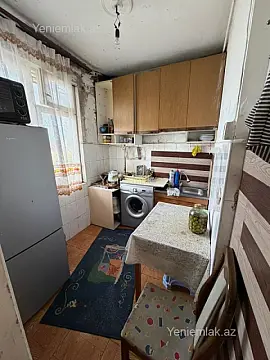 Satılır 2 otaqlı köhnə tikili 55 m²