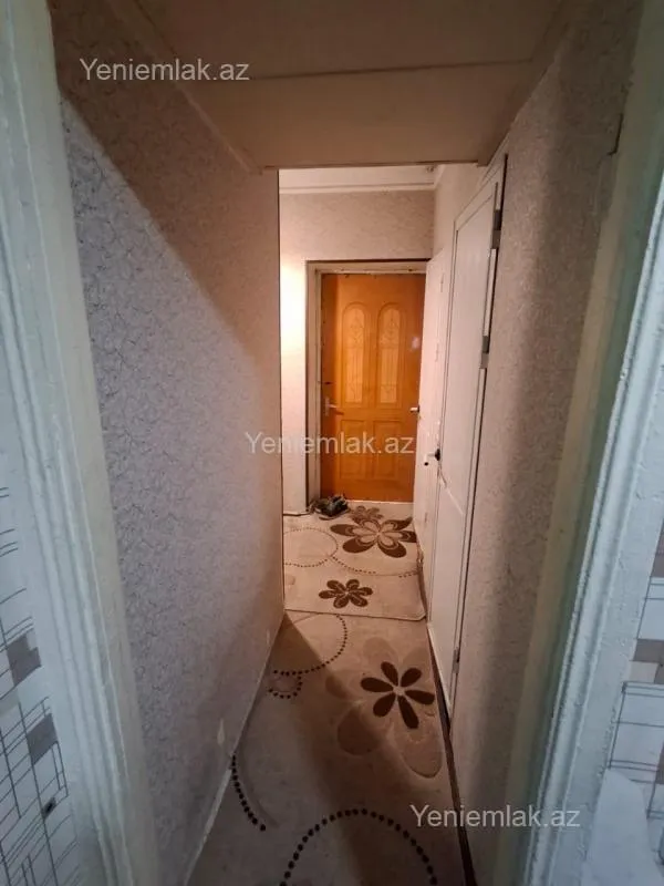 Satılır 2 otaqlı köhnə tikili 60 m²