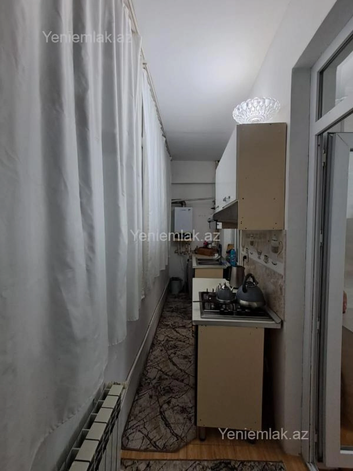 Satılır 2 otaqlı köhnə tikili 55 m²